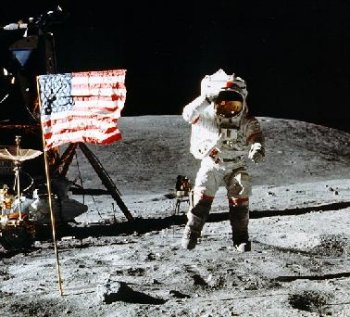 Apollo Moon Landing Hoax – Video Evidence